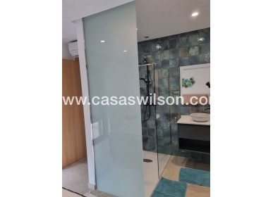 Venta - Chalet - Benijofar