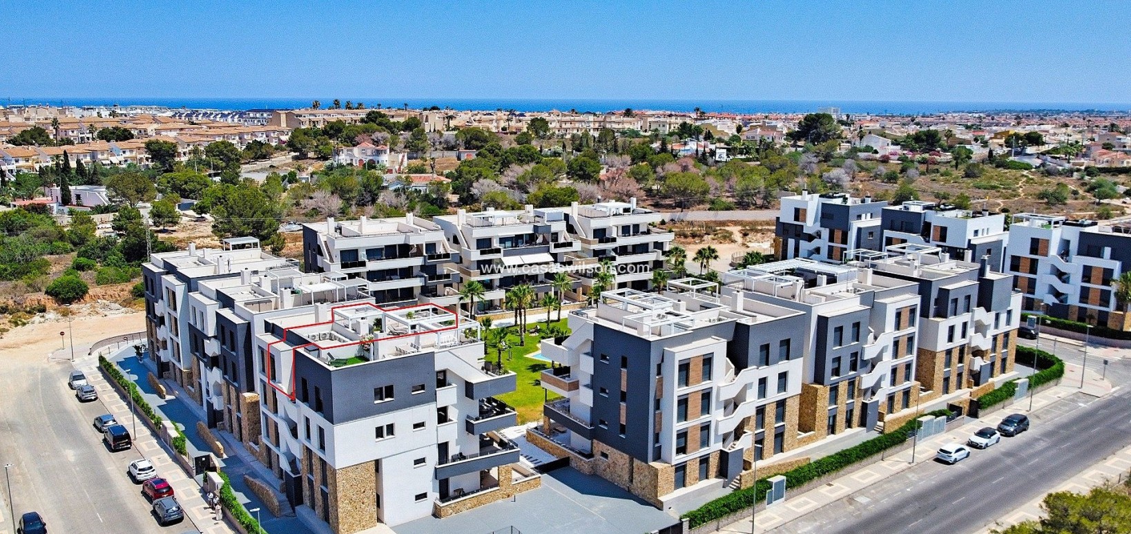 Sale - Apartment - Los Altos