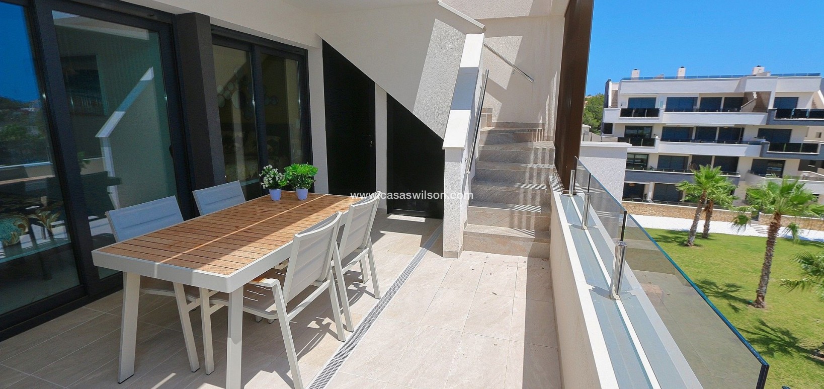 Sale - Apartment - Los Altos