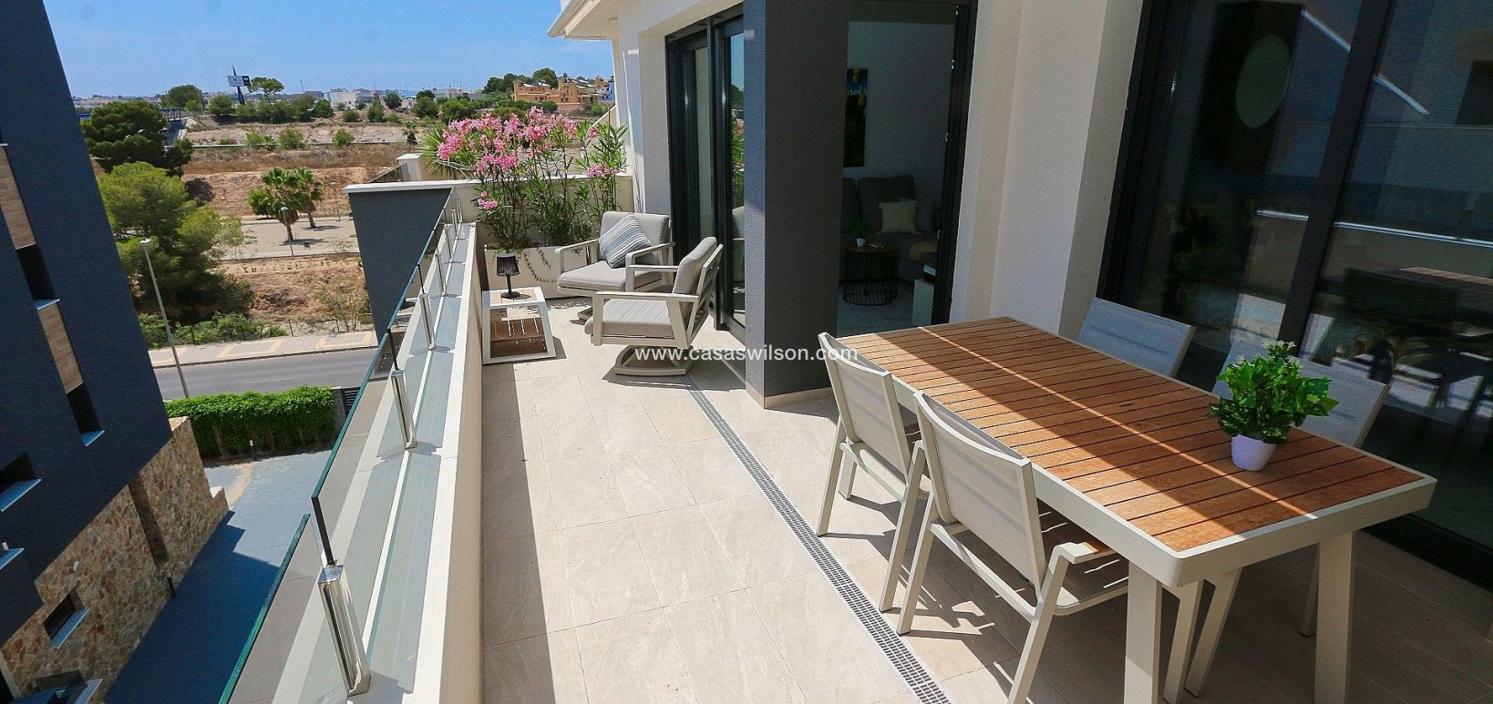 Sale - Apartment - Los Altos