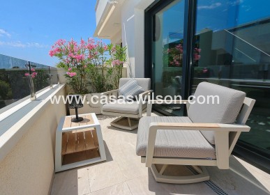 Sale - Apartment - Los Altos