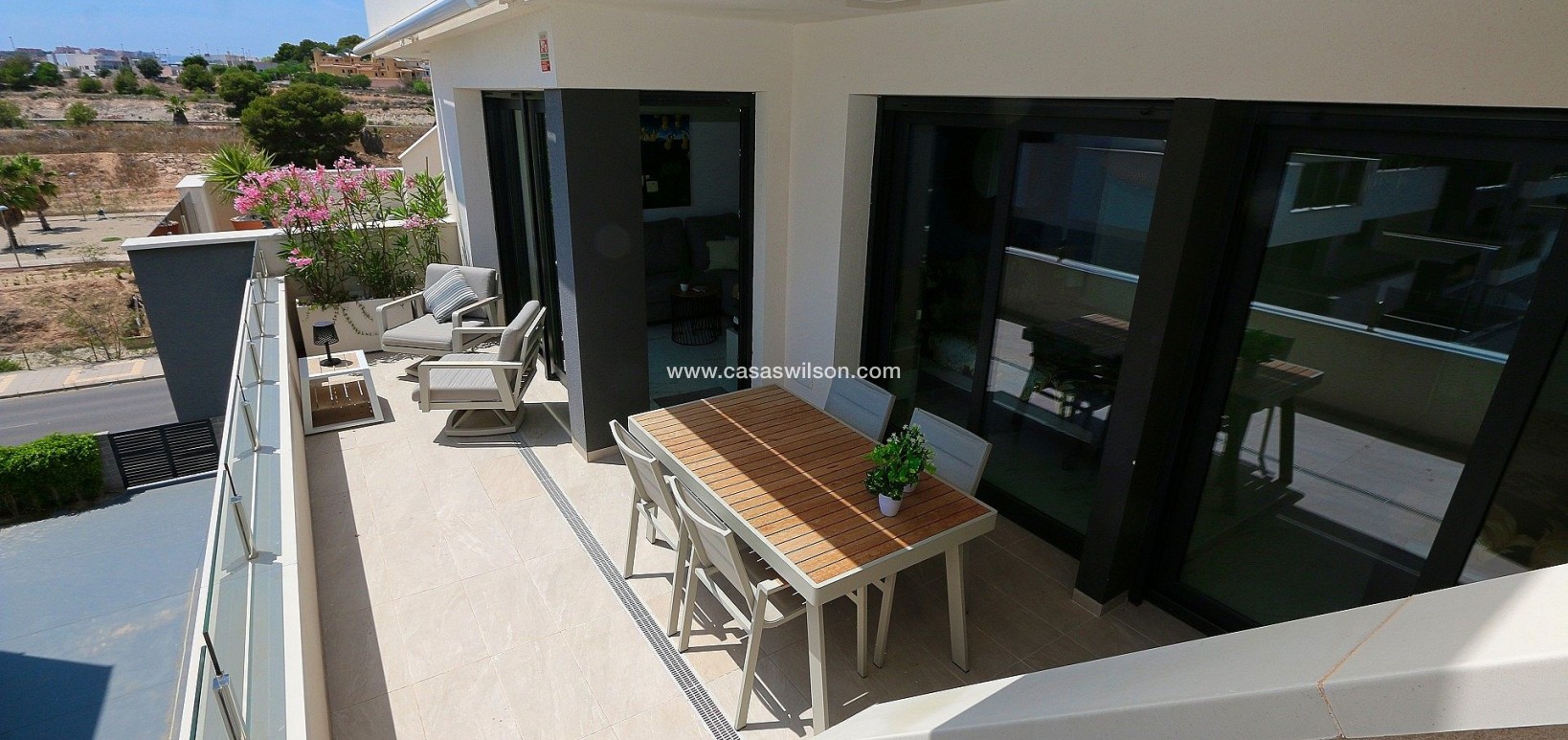 Sale - Apartment - Los Altos