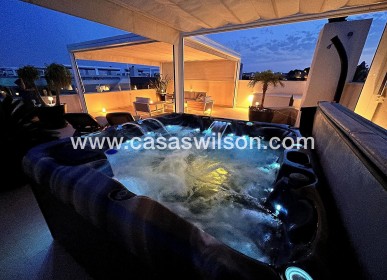 Sale - Apartment - Los Altos