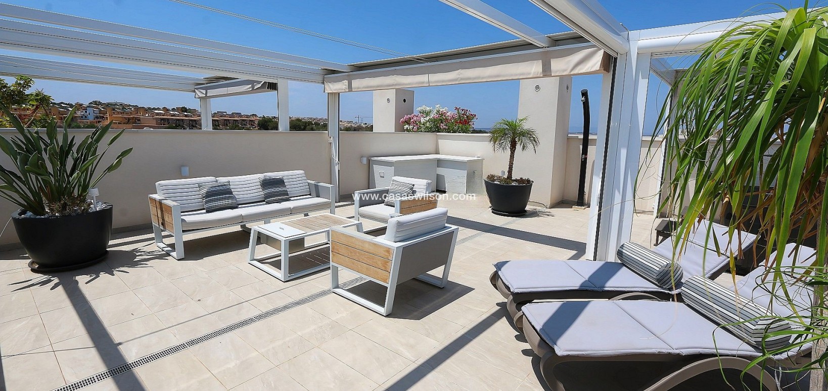 Sale - Apartment - Los Altos