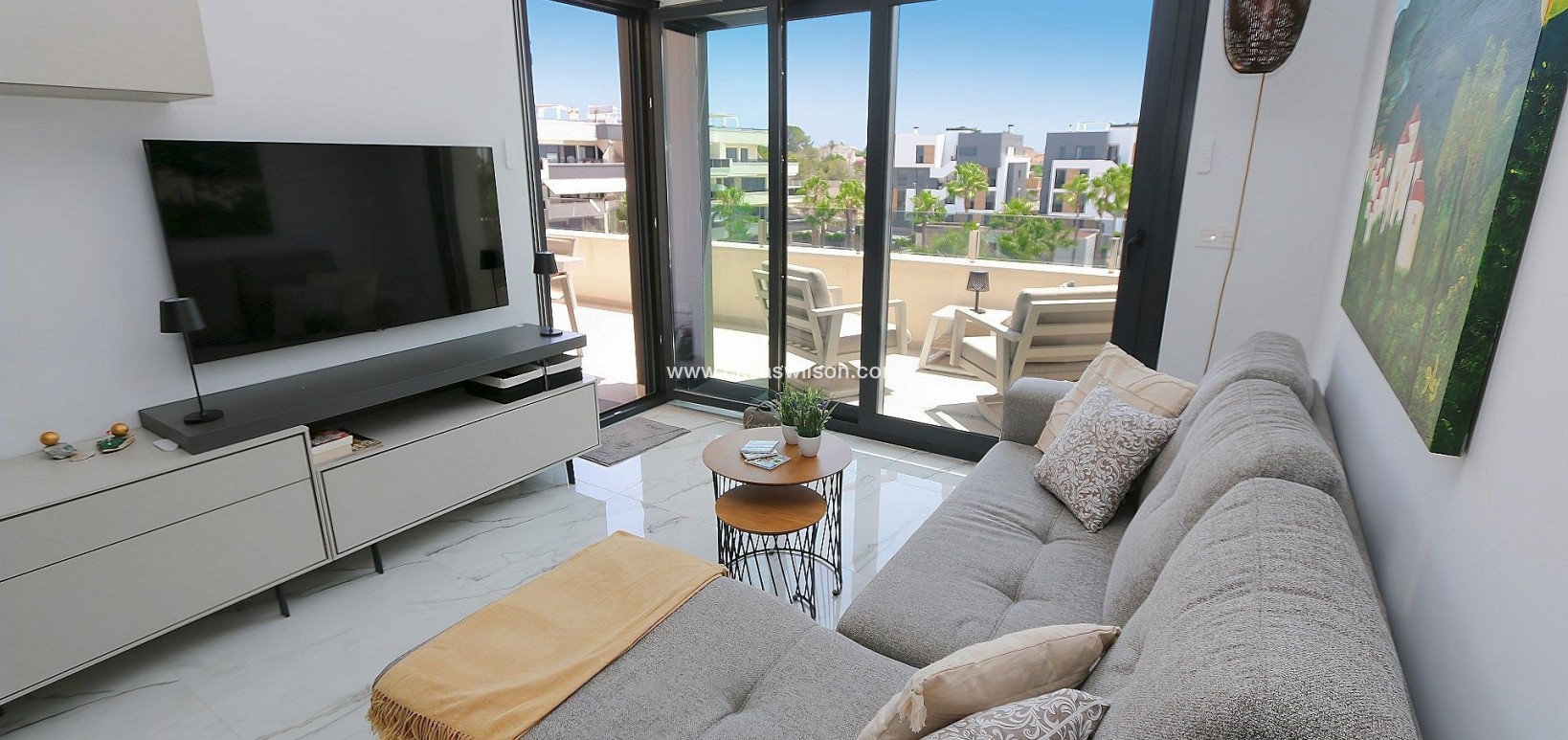 Sale - Apartment - Los Altos