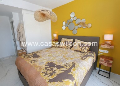 Sale - Apartment - Los Altos