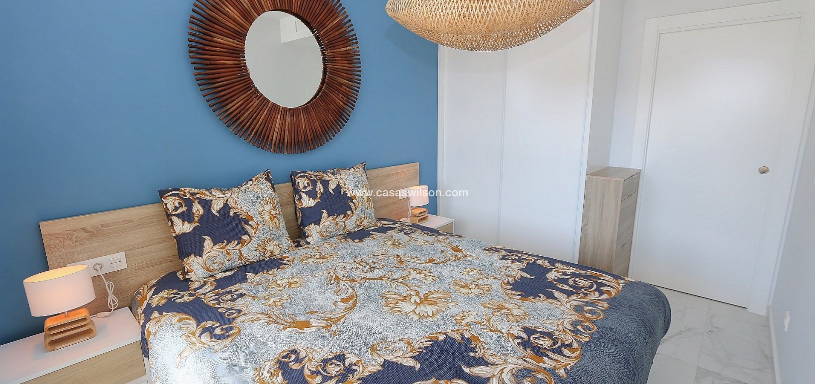 Sale - Apartment - Los Altos