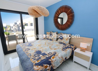 Sale - Apartment - Los Altos