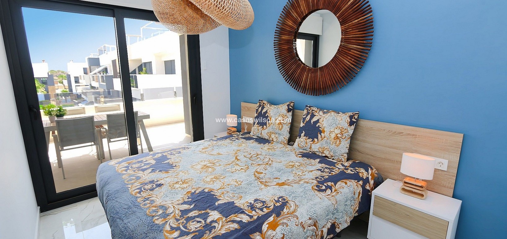 Sale - Apartment - Los Altos