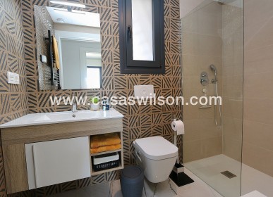 Sale - Apartment - Los Altos