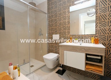 Sale - Apartment - Los Altos