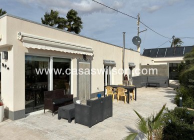 Sale - Villa - Crevillente