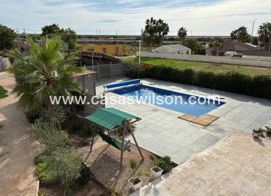 Sale - Villa - Crevillente