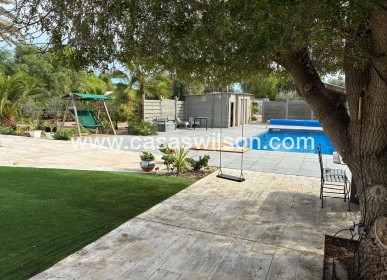 Sale - Villa - Crevillente