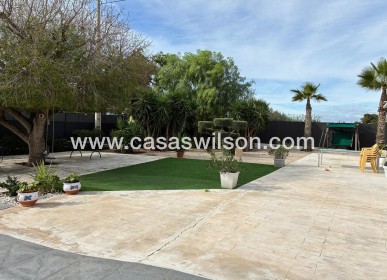 Sale - Villa - Crevillente