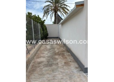 Sale - Villa - Crevillente
