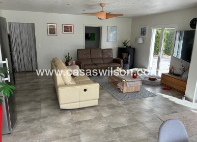 Sale - Villa - Crevillente