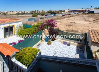 Sale - Bungalow - Orihuela Costa - Punta Prima