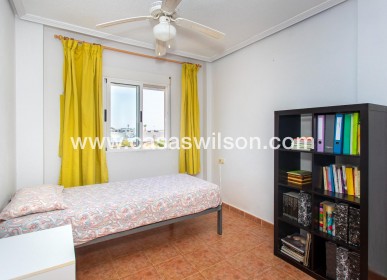 Sale - Bungalow - Orihuela Costa - Punta Prima