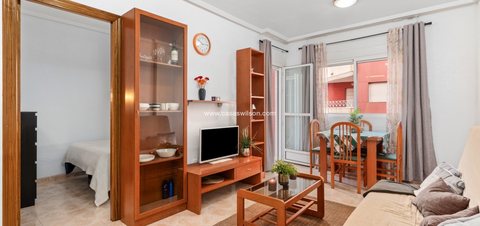 Sale - Apartment - Torrevieja - Costa Blanca