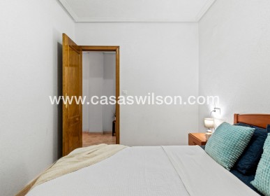 Sale - Apartment - Torrevieja - Costa Blanca