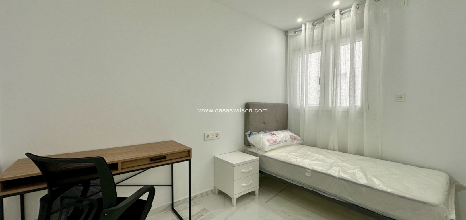 Sale - Appartement - Torrevieja - Costa Blanca