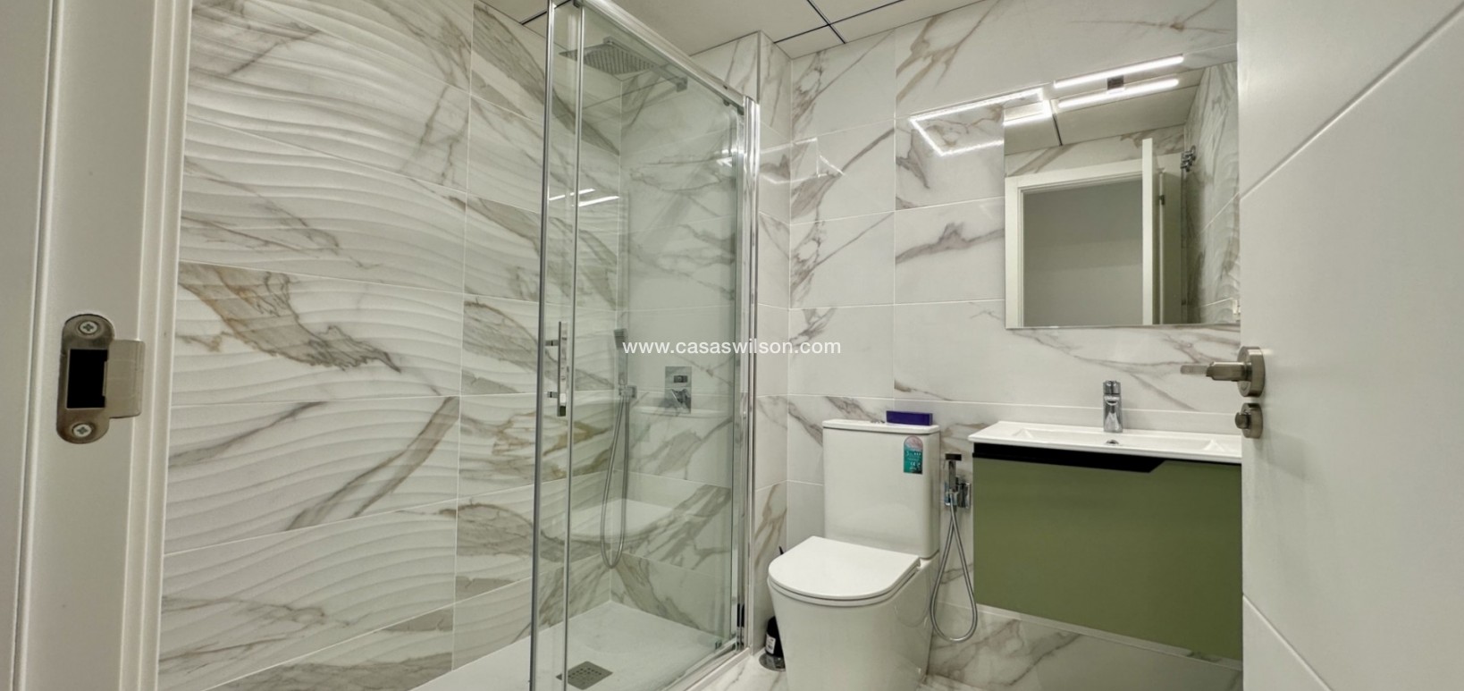 Sale - Appartement - Torrevieja - Costa Blanca