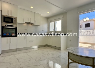 Sale - Townhouse - Torrevieja - Costa Blanca