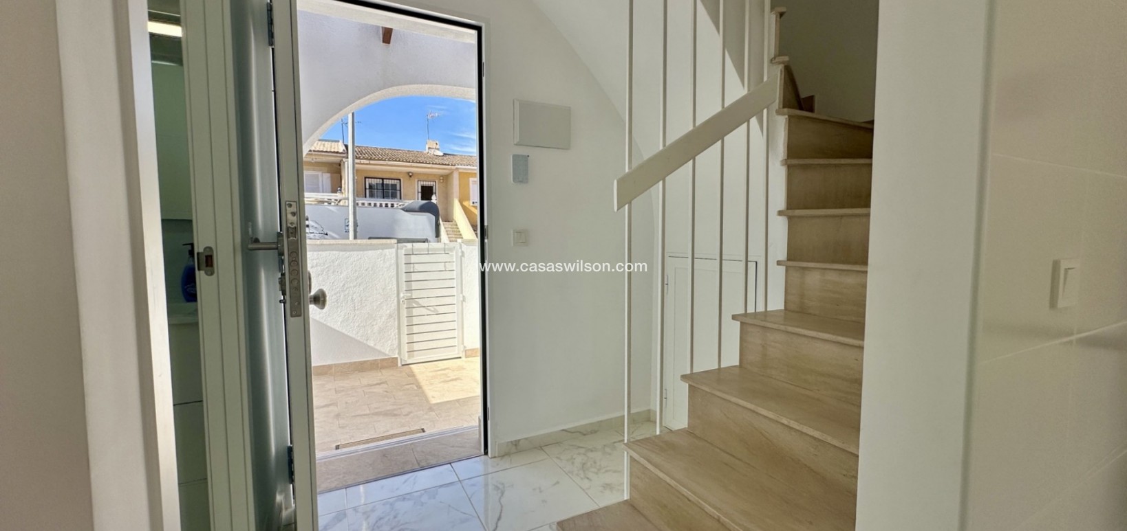 Sale - Townhouse - Torrevieja - Costa Blanca
