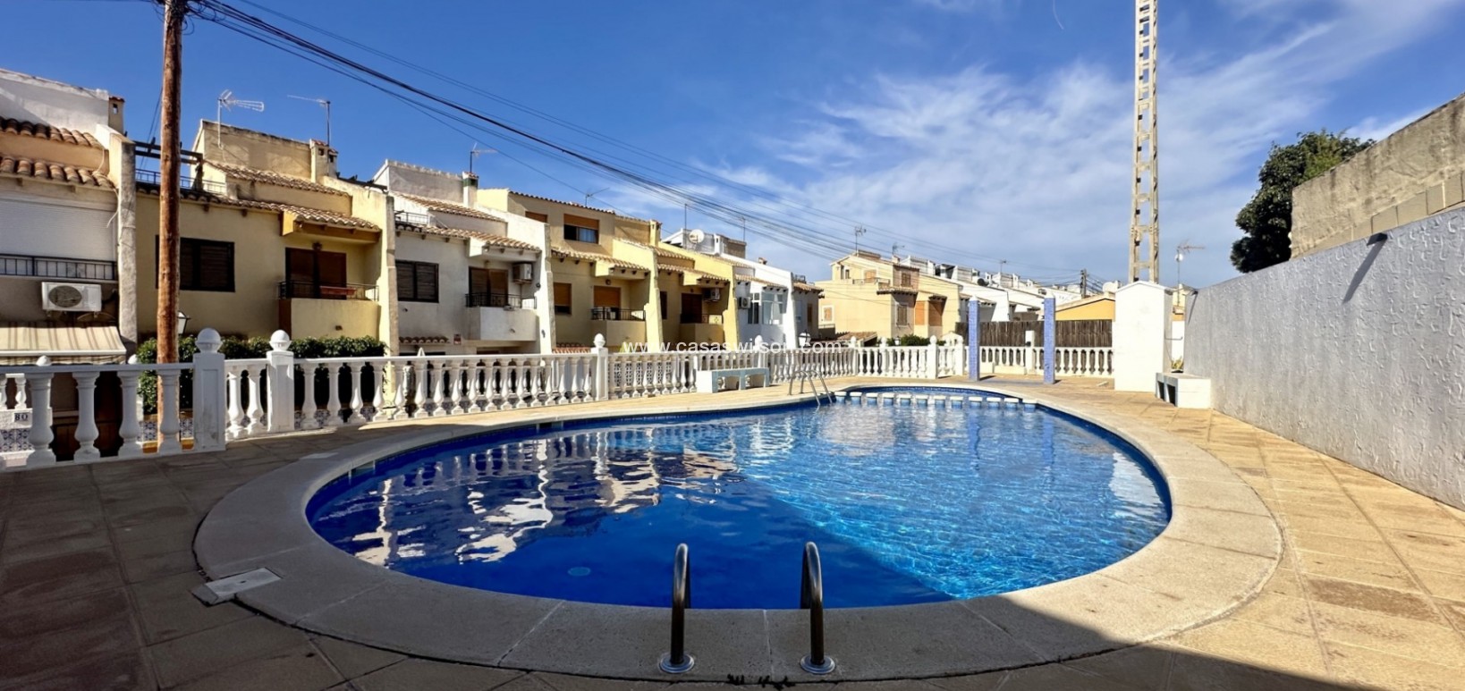 Sale - Townhouse - Torrevieja - Costa Blanca
