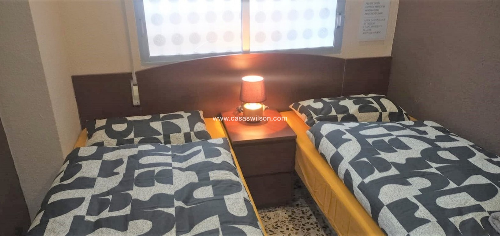 Sale - Apartment - Punta Prima - Costa Blanca