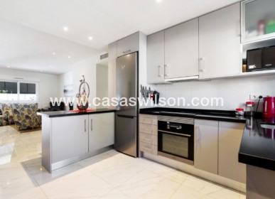 Sale - Apartment - Torrevieja - Costa Blanca