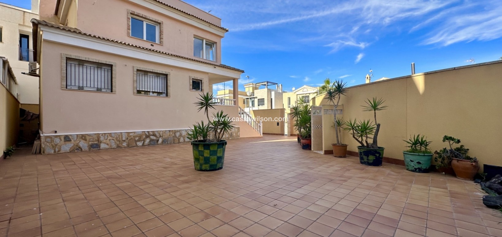 Sale - Villa - Orihuela Costa - Costa Blanca