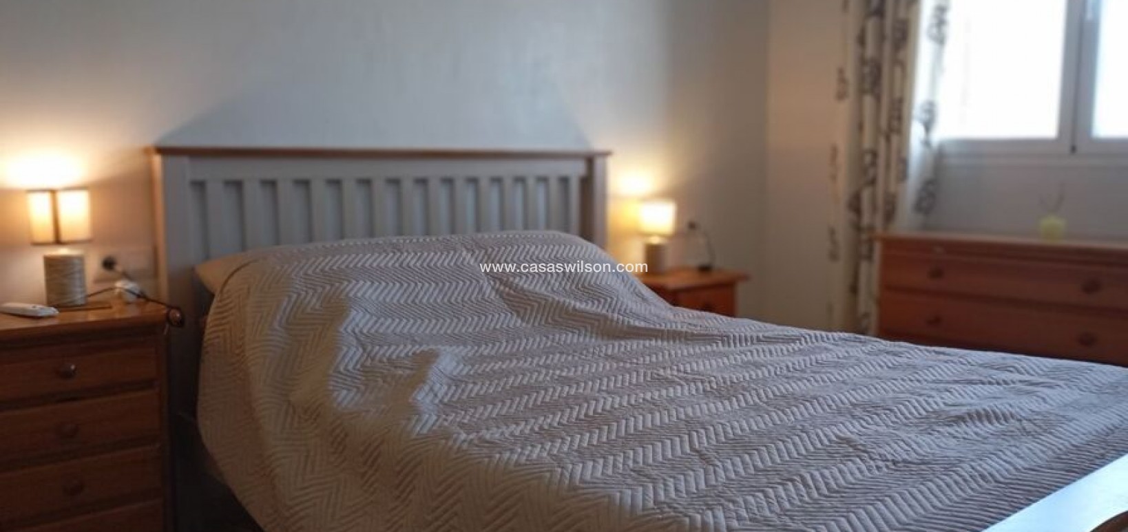 Sale - Apartment - Daya Vieja - Costa Blanca