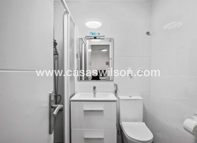 Sale - Bungalow - Torrevieja - La Siesta