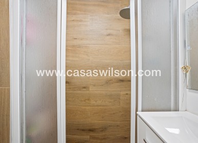 Sale - Bungalow - Torrevieja - La Siesta