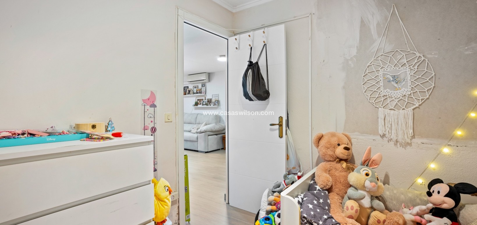 Sale - Bungalow - Torrevieja - La Siesta