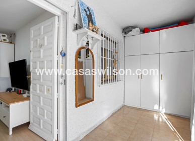Sale - Bungalow - Torrevieja - La Siesta