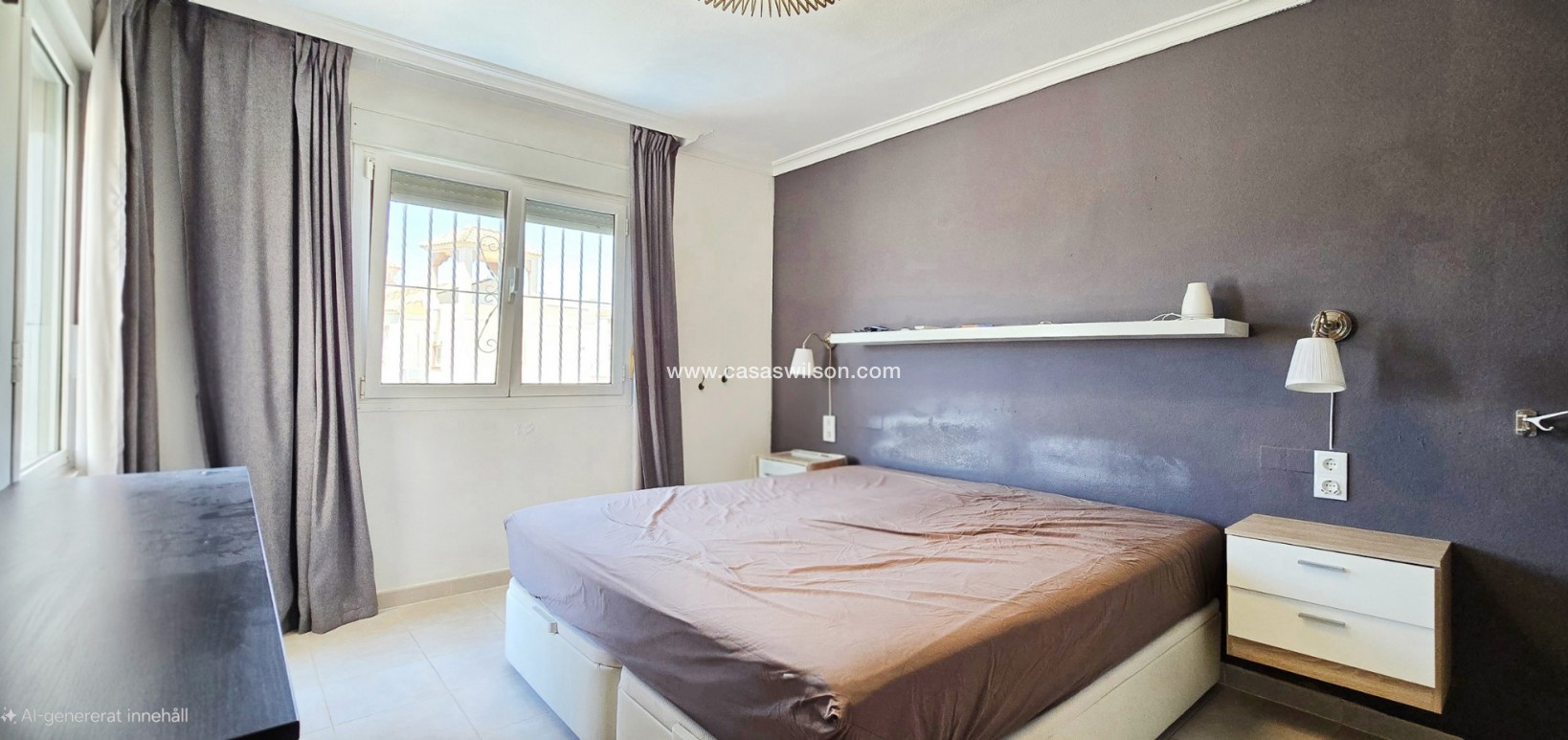 Sale - Townhouse - Torrevieja