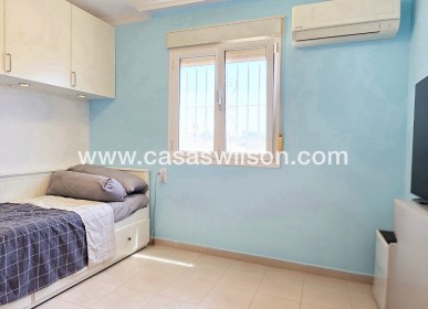 Sale - Townhouse - Torrevieja