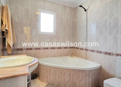 Sale - Townhouse - Torrevieja