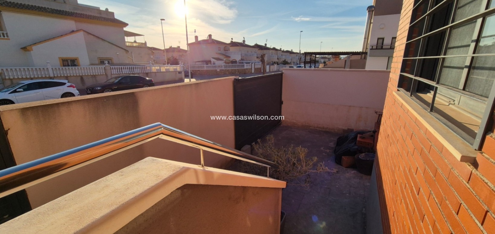Sale - Apartment - Torrevieja - Costa Blanca