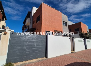 Sale - Apartment - Torrevieja - Costa Blanca