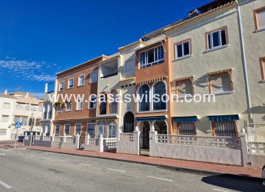 Sale - Bungalow - Torrevieja - Playa de los Naufragos