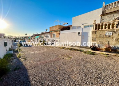 Sale - Townhouse - Torrevieja - Costa Blanca