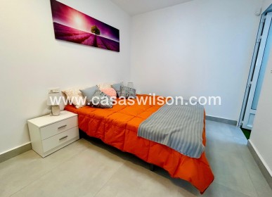 Sale - Townhouse - Torrevieja - Costa Blanca