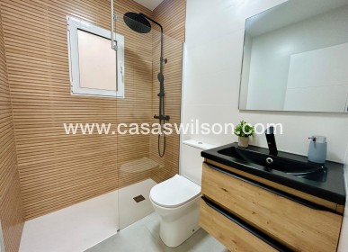 Sale - Townhouse - Torrevieja - Costa Blanca