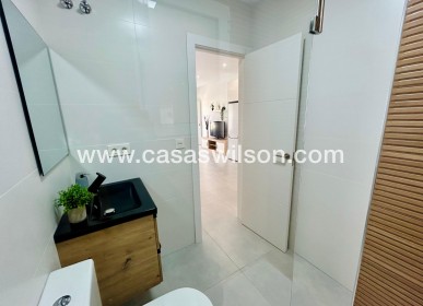 Sale - Townhouse - Torrevieja - Costa Blanca