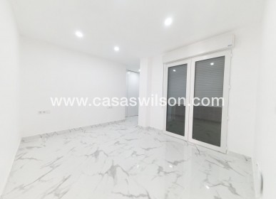 Sale - Apartment - Torrevieja - Playa de los Naufragos