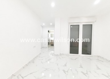 Sale - Apartment - Torrevieja - Playa de los Naufragos